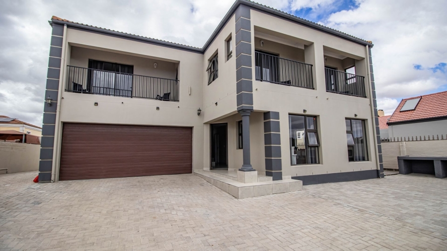 8 Bedroom Property for Sale in Port Owen Western Cape